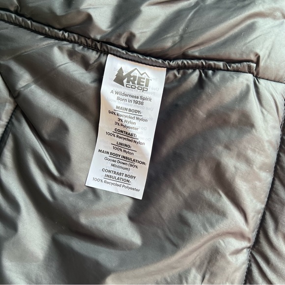 Stormhedge Down Hybrid Jacket - Picture 7 of 10